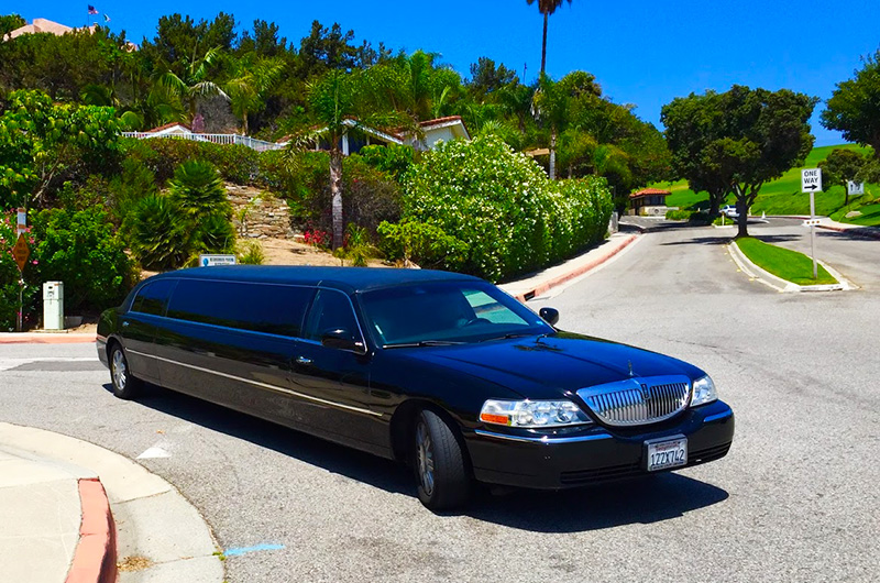 Lincoln limousine Los Angeles tours